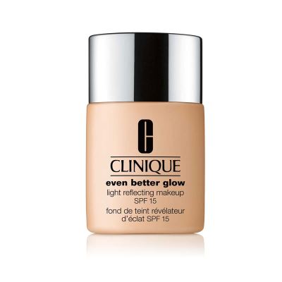 CLINIQUE Even Better Glow Makeup SPF 15 20